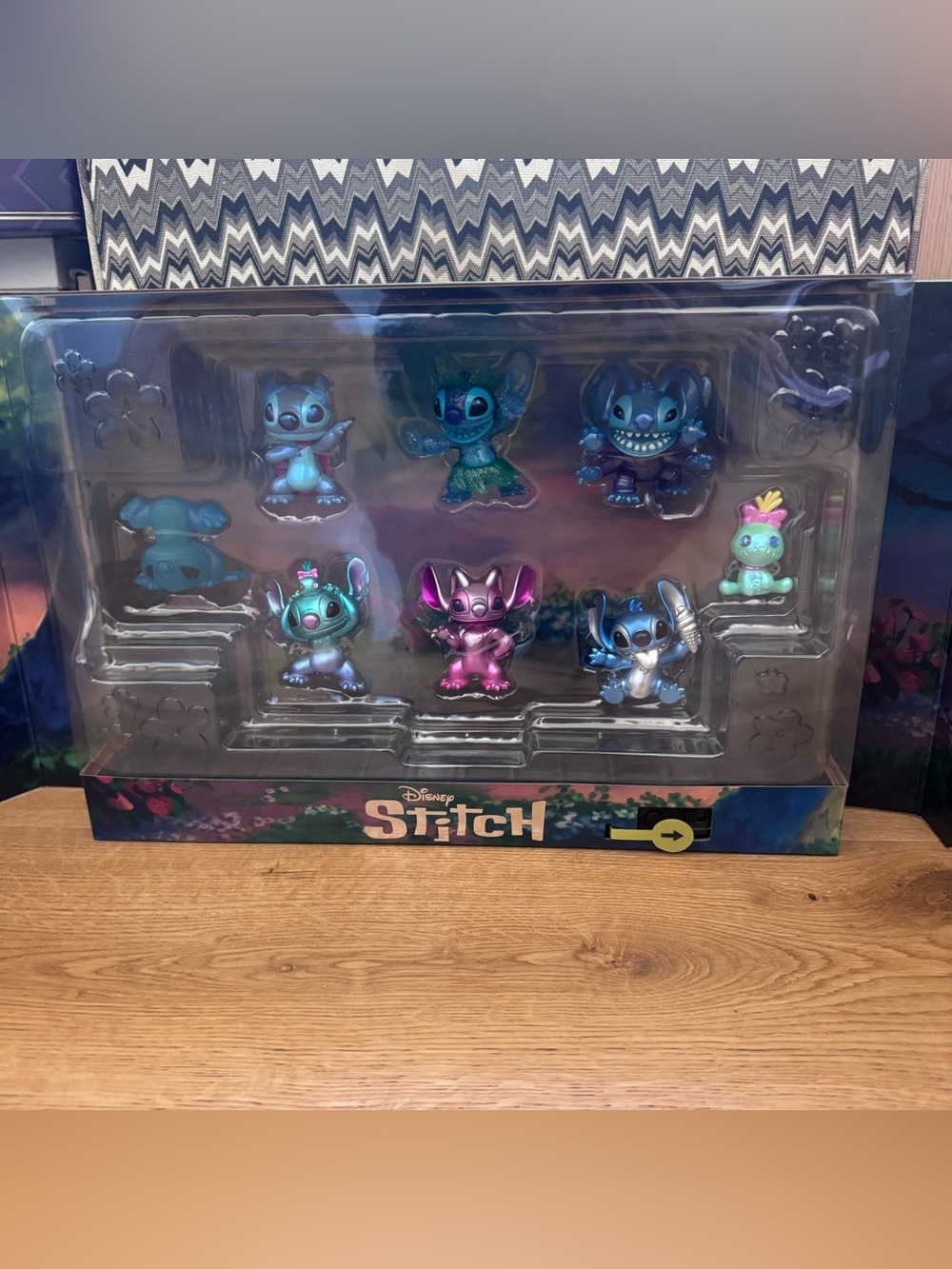 D23 THE ULTIMATE FAN EVENT 2024 LILO & STITCH DELUXE COLLECTABLE FIGURE SET